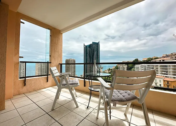 Luxurious 3 Rooms, Pool, Bnbrickeys