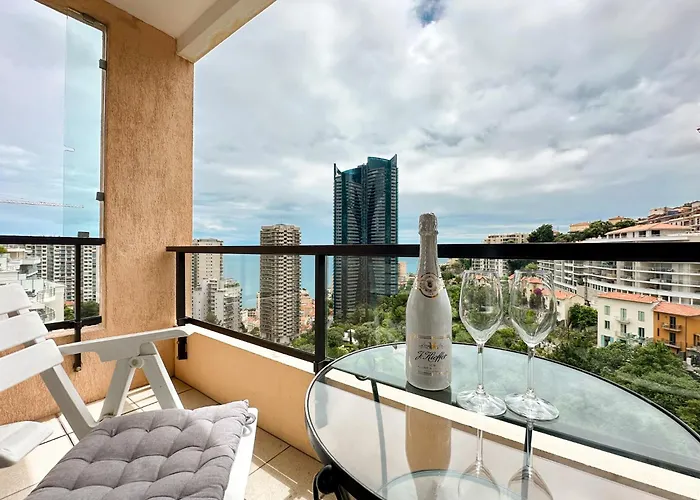 Luxurious 3 Rooms, Pool, Bnbrickeys