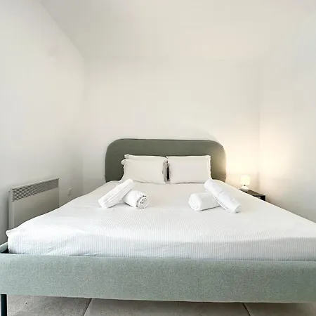 Luxurious 3 Rooms, Pool, Bnbrickeys Beausoleil Exterior photo